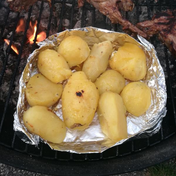 Tipps für perfekte Grillkartoffeln
